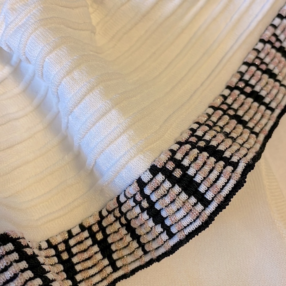 Maje Mashup One Shoulder White Cream Print Top NWT - Picture 3 of 4